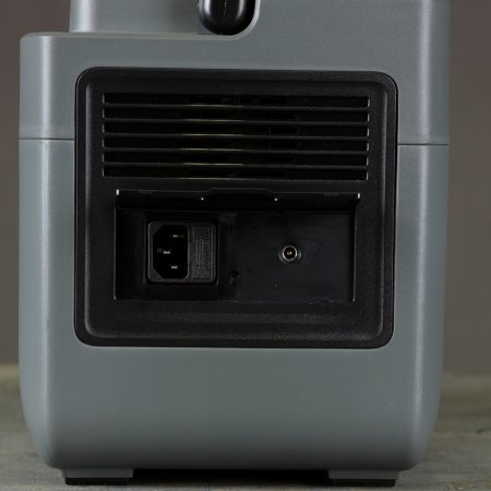 Портативная электростанция FUBAG AS 1200i (аккумулятор LiFePO4) в Москве фото