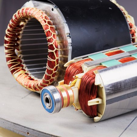 Бензиновый генератор FUBAG BS 8000 DA ES (трехфазный) с электростартером и коннектором автоматики в Москве фото